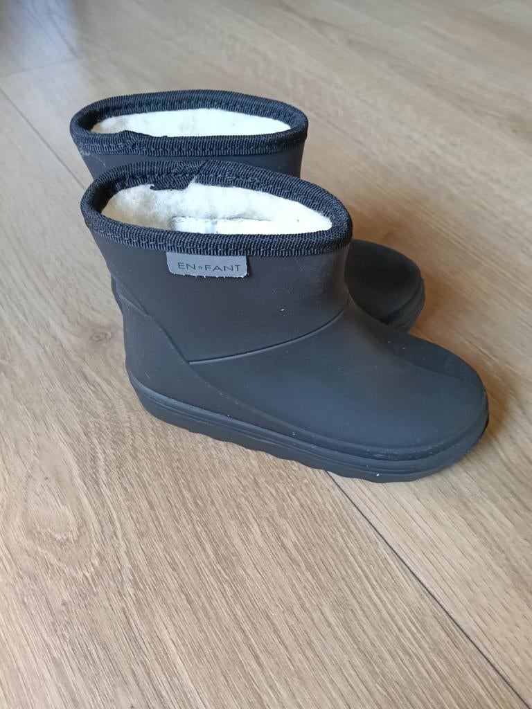 ENFANT zwarte laarzen met wol gevoerd, maat 23, Kinderen en Baby's, Kinderkleding | Schoenen en Sokken, Jongen of Meisje, Nieuw