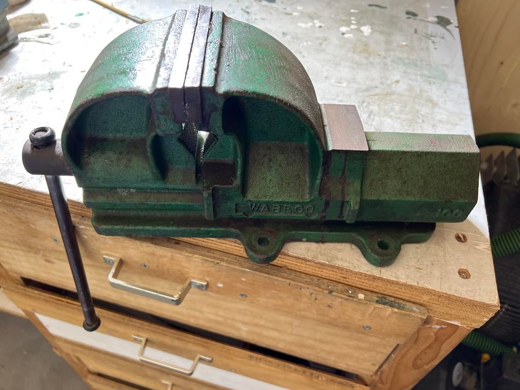 Vintage Wabeco 100 bankschroef - Groen, Ophalen of Verzenden, Gebruikt