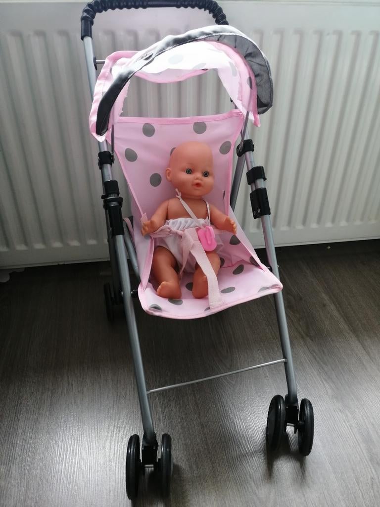 Buggy poppenwagen met pop inklapbaar, Kinderen en Baby's, Speelgoed | Poppen, Ophalen, Gebruikt