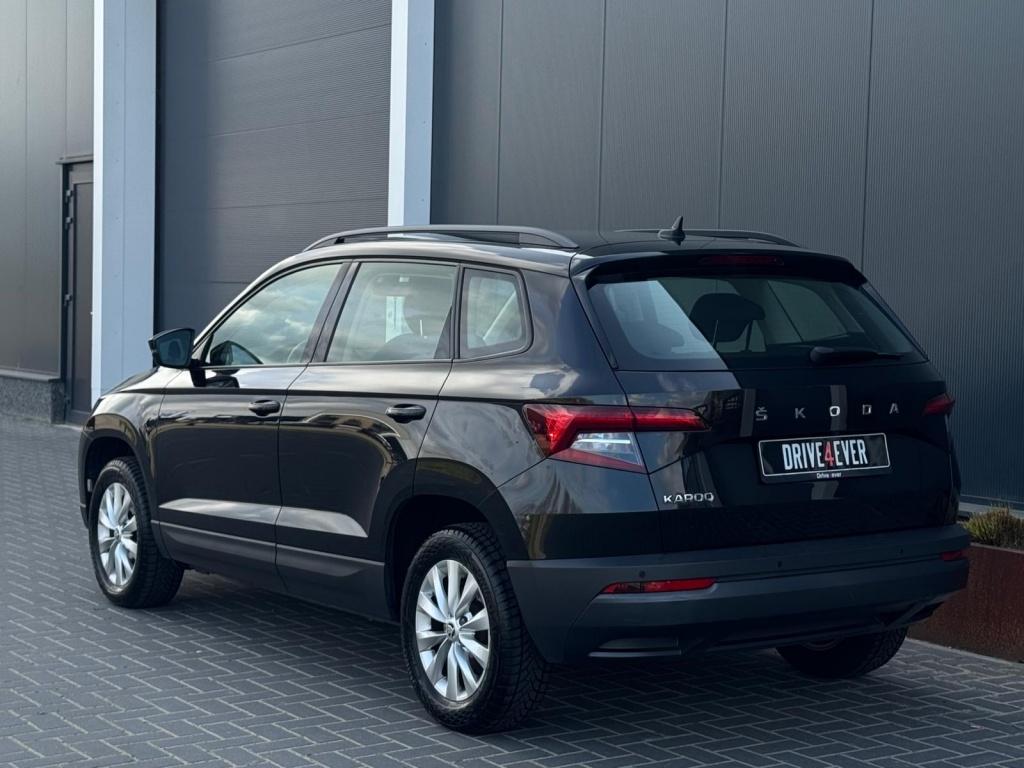Skoda Karoq 1.5 TSI ACT Style APPLE CARPLAY CAMERA NAVI CLIM, Automaat, Stof, 4 cilinders, 150 pk