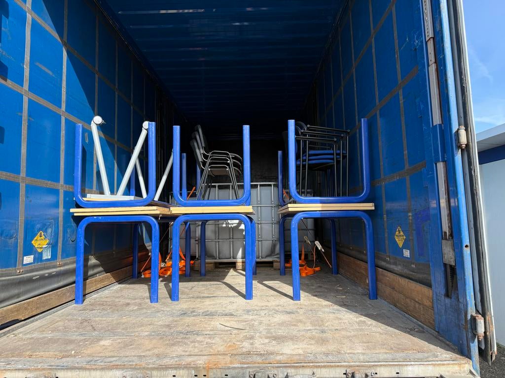 Diverse tafels en stoelen, ideaal voor kantoor of school, Ophalen, Gebruikt, Overige kleuren, Metaal