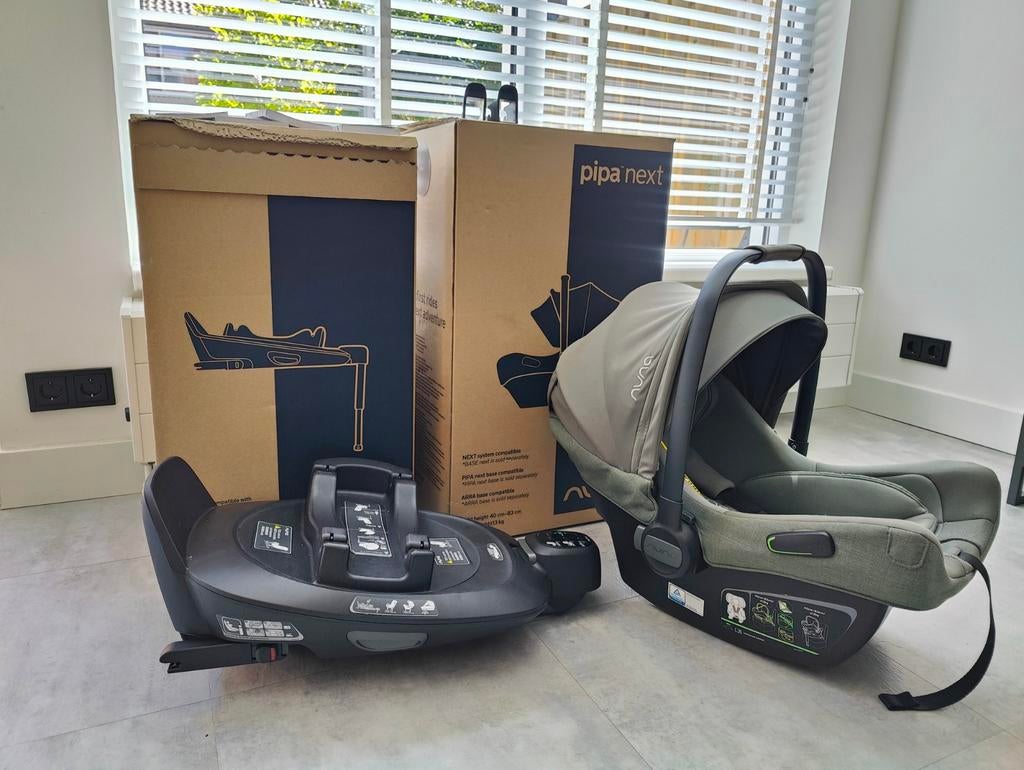 Nuna Pipa Next autostoel met 360 base in Pine, Ophalen