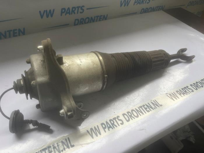 Schokdemperpoot rechts-voor van een Audi A8, Gebruikt, -, Verzenden, -