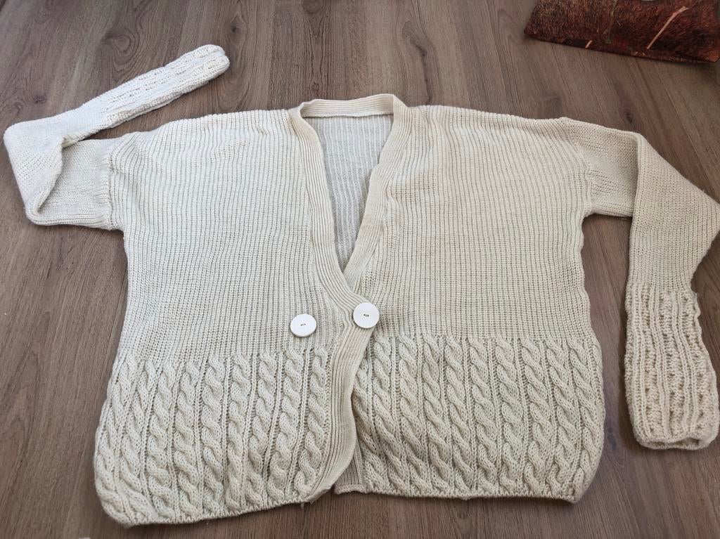 Roomwit oversized wol wollen gebreid kabel vest, Wit, Trui of Vest, Ophalen of Verzenden, Zo goed als nieuw