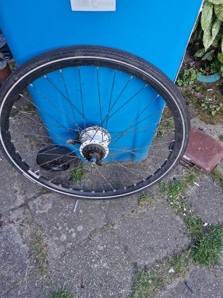 Voorwiel 28 inch gazelle eclipse   rollerbrakes, Fietsen en Brommers, Fietsonderdelen, Ophalen of Verzenden, Band