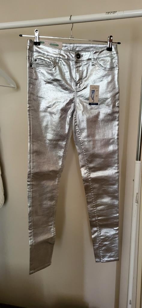 Esmara zilverkleurige skinny jeans 36 nieuw, Ophalen of Verzenden, Nieuw, Blauw, W28 - W29 (confectie 36)