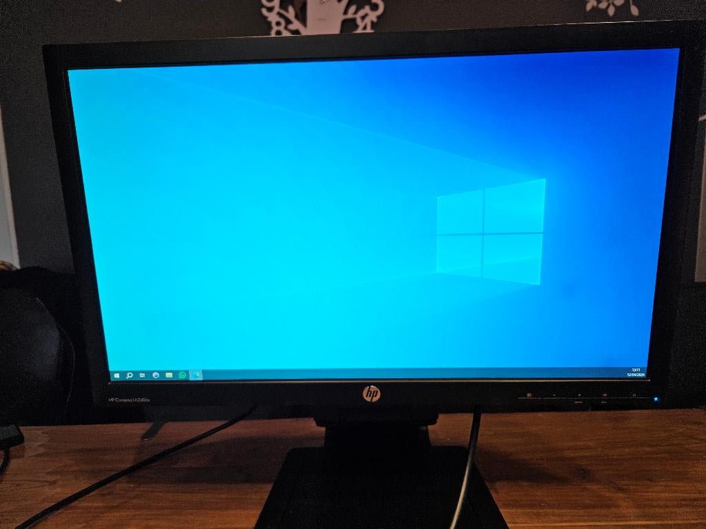 HP monitor 23  inch, Computers en Software, Monitoren, Ophalen, Full HD, HP, In hoogte verstelbaar