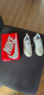 Nike Air Max Dawn - Maat 42/43 - Nu in prijs verlaagd., Wit, Nike, Nieuw, Ophalen of Verzenden