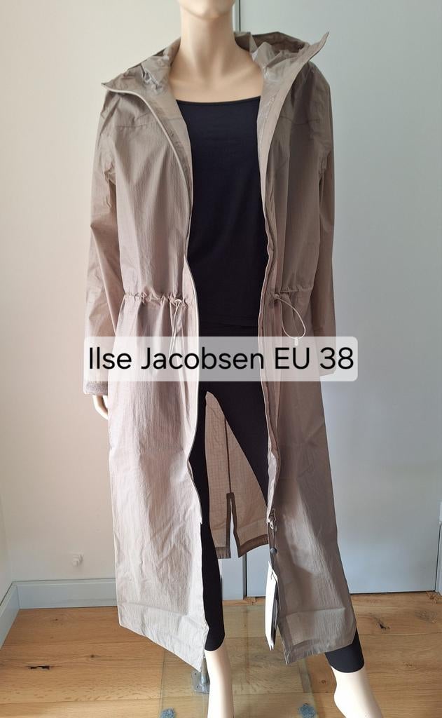 Nieuwe Ilse Jacobsen semi-transparante regenjas taupe 38, Maat 38/40 (M), Bruin, Ophalen of Verzenden, Ilse Jacobsen