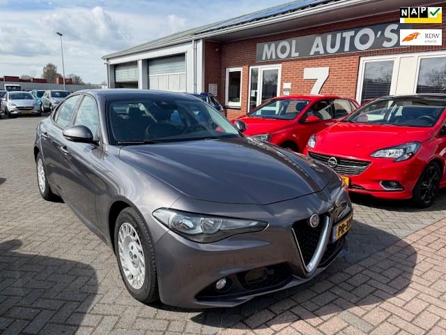 Alfa Romeo Giulia 2.2 Eco Business Super, Automaat, 745 kg, Achterwielaandrijving, Euro 6