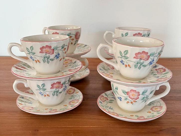 Churchill kopjes met schotels  x14, Antiek en Kunst, Antiek | Servies compleet, Ophalen of Verzenden