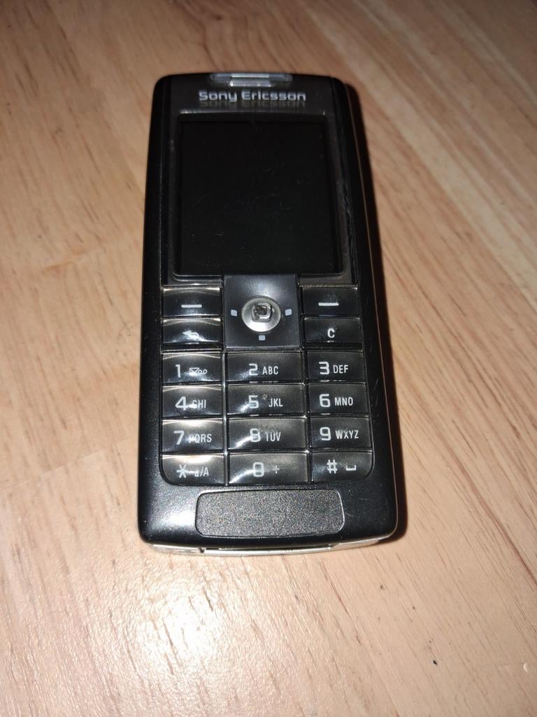 Sony Ericsson T360 Retro Telefoon - Prachtige Staat, Telecommunicatie, Mobiele telefoons | Sony, Gebruikt, Zwart, Overige systemen