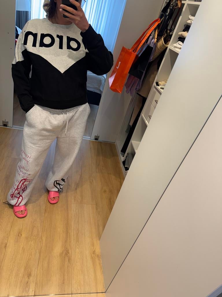 Isabel Marant Sweater, Ophalen of Verzenden, Zo goed als nieuw, Maat 38/40 (M), Zwart