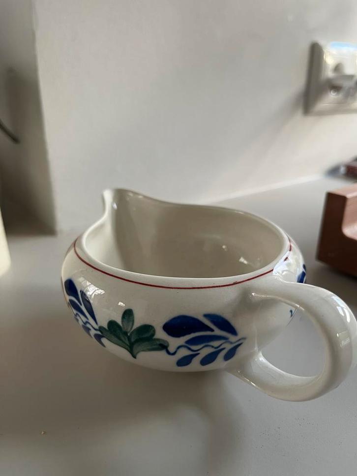 Kannetje Boerenbont Boch Belgium - Puntgaaf, Huis en Inrichting, Keuken | Servies, Gebruikt, Kom(men), Boerenbont, Porselein, Ophalen of Verzenden