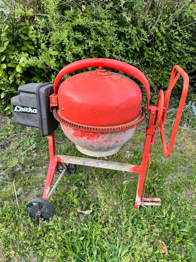 Lescha Betonmolen 145, Doe-het-zelf en Verbouw, Ophalen