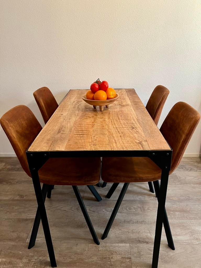 ✨Moderne industriële eettafel met 4 stoelen – compleet set, Huis en Inrichting, Tafels | Eettafels, Ophalen, 100 tot 150 cm, 50 tot 100 cm