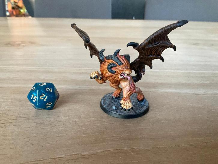 Handgeschilderde chimera - Dungeons and dragons, Hobby en Vrije tijd, Wargaming, Nieuw, Overige soorten, Figuurtje(s), Geverfd