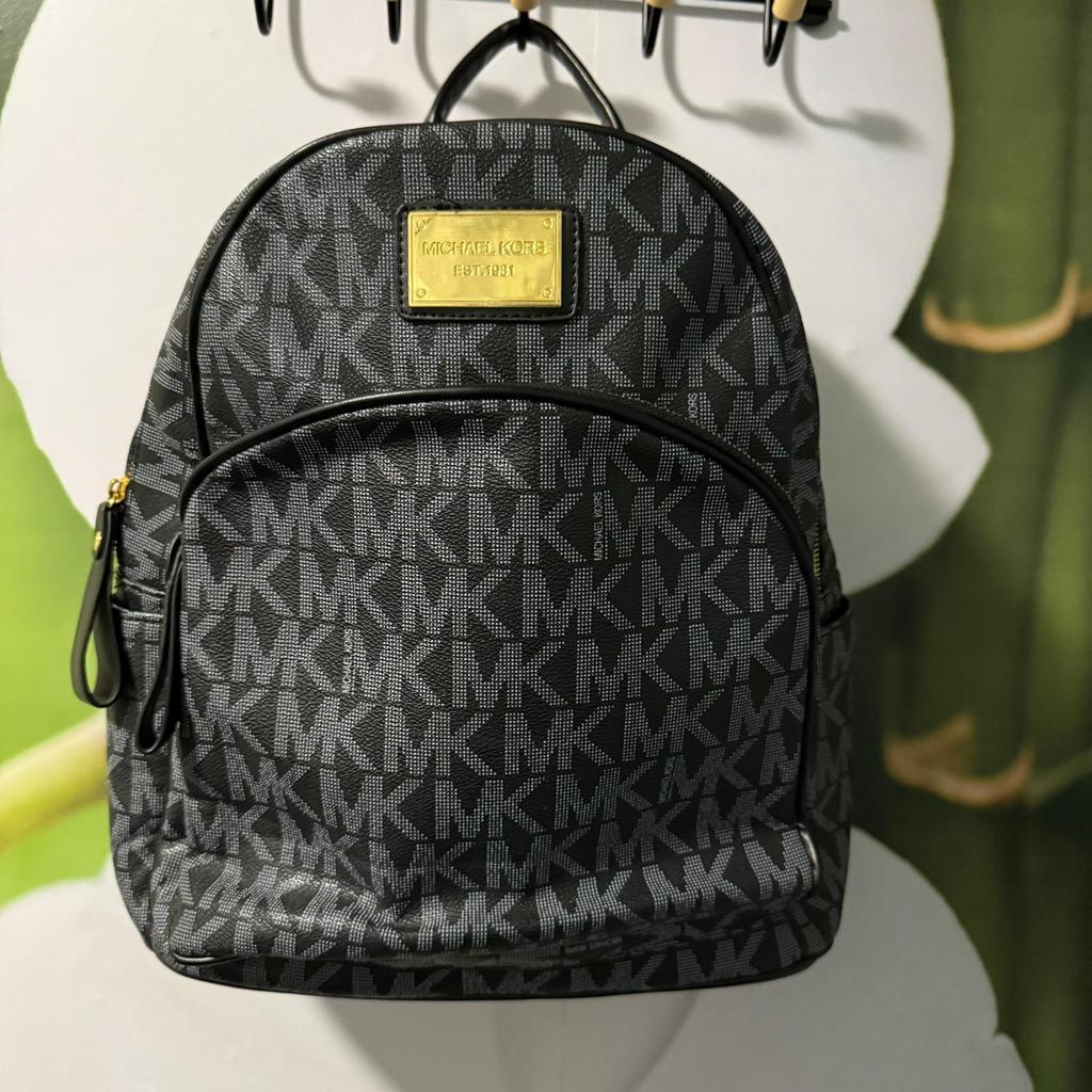 Rugtas luxe merk tas, Ophalen of Verzenden, Zo goed als nieuw, Zwart, Overige typen