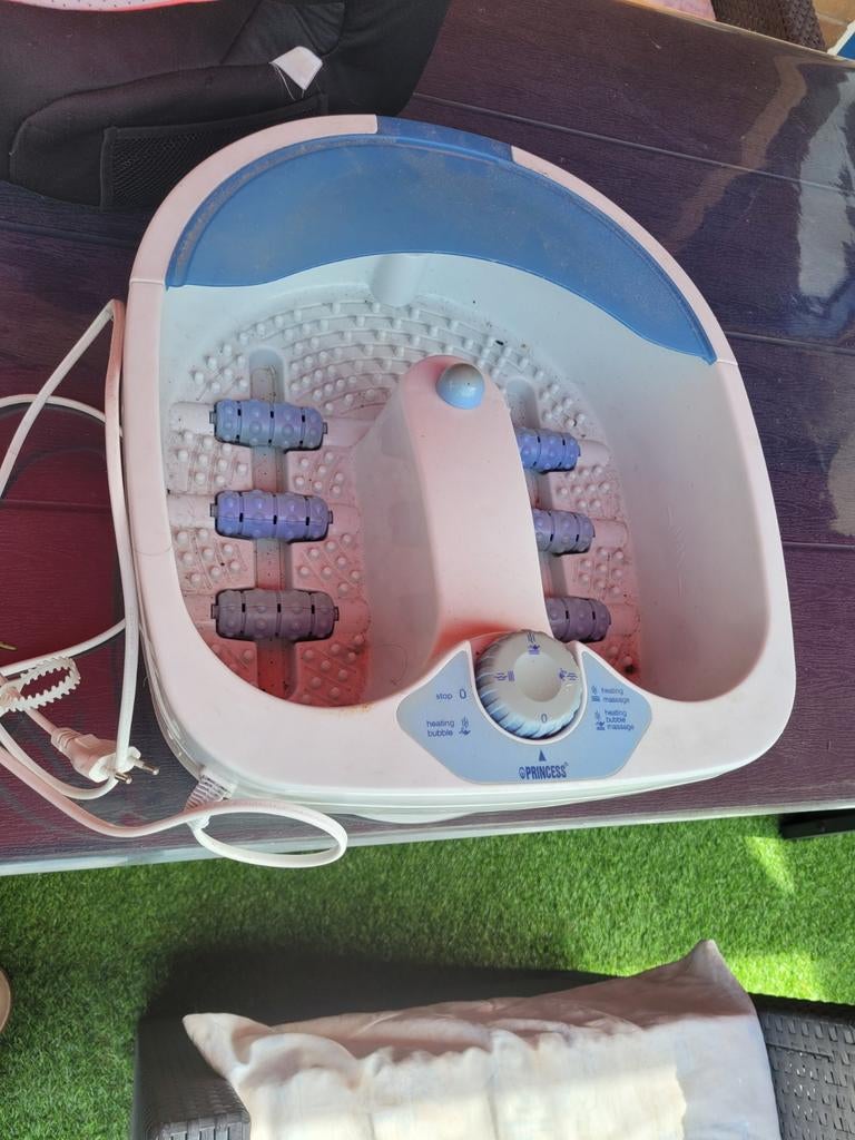 Princess Voetmassageapparaat met warmte en bubbels, Ophalen, Gebruikt, Hand- en Voetverzorging