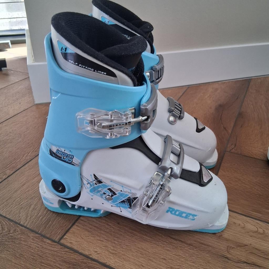 Roces verstelbare skischoenen maat 30-35, Sport en Fitness, Skiën en Langlaufen, Ophalen