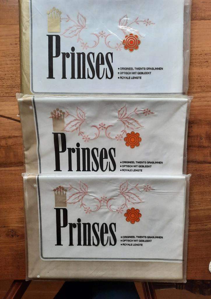 Prinses lakenset met 2 kussenslopen. Vintage, Huis en Inrichting, Woonaccessoires | Tekstborden en Spreuken, Ophalen of Verzenden