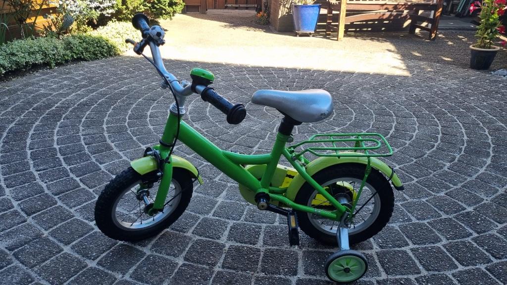 Kinderfiets 12 inch, Fietsen en Brommers, Fietsen | Kinderfietsjes, Ophalen, Terugtraprem, Zijwieltjes, Gebruikt