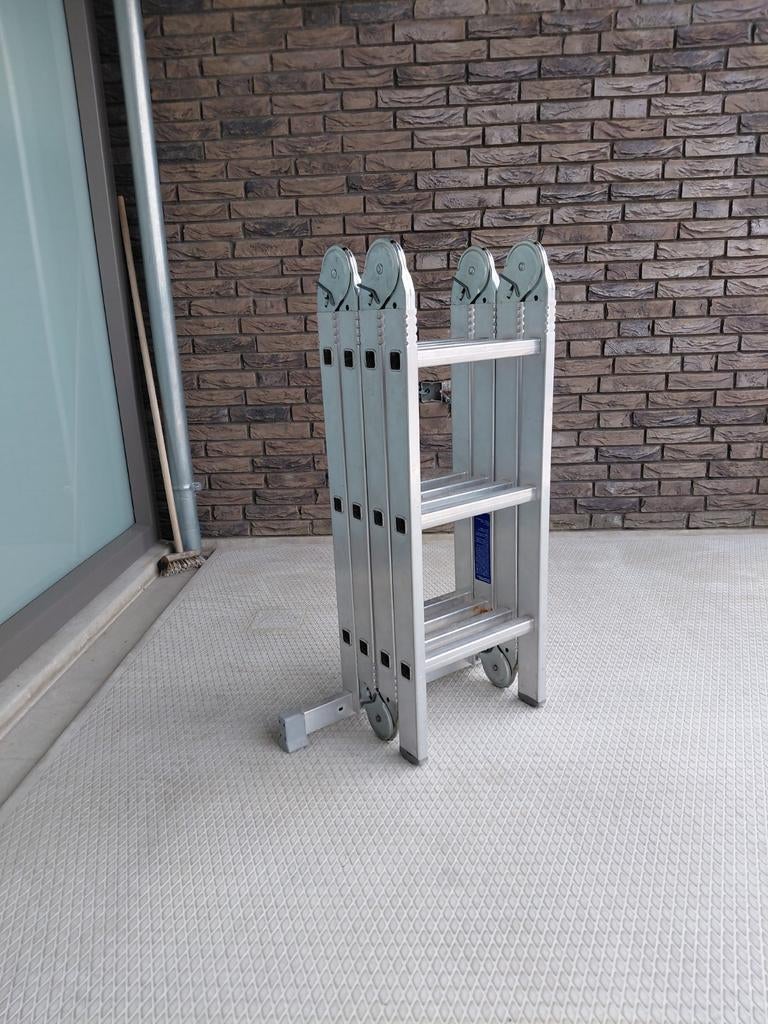 Aluminium vouwladder, max 3,60 meter, Ophalen