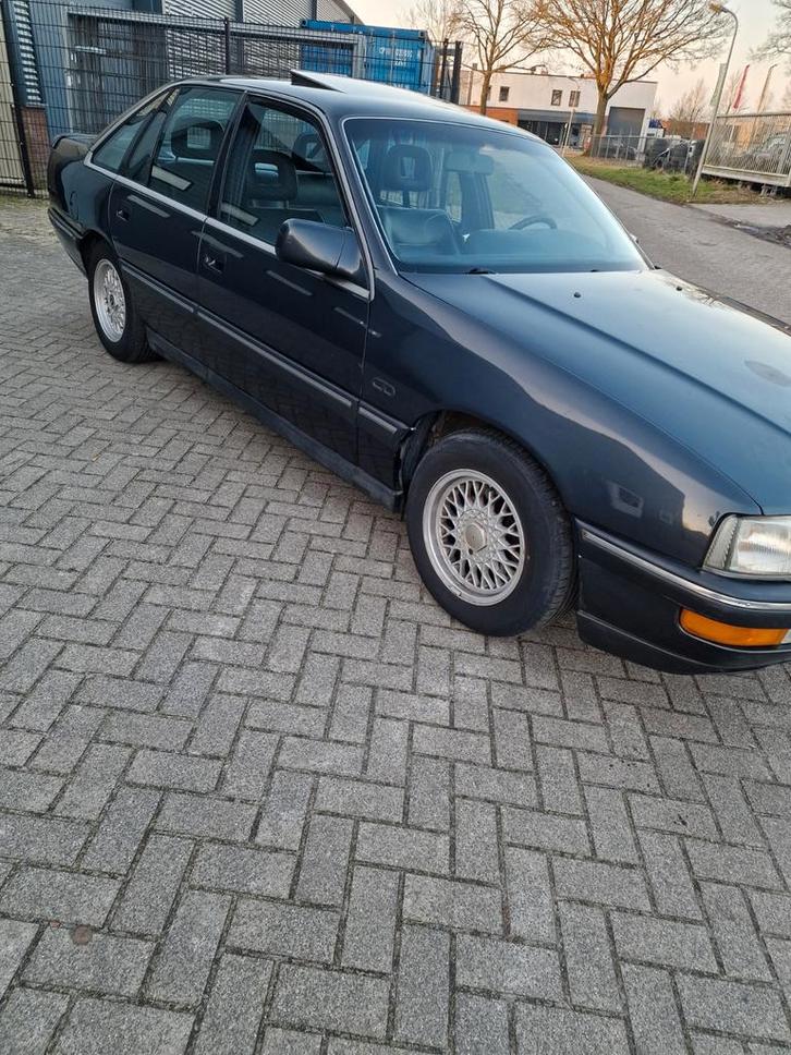 Opel senator 3.0 24v cd automaat, Auto's, Opel, Particulier, Benzine, Sedan, Automaat, Geïmporteerd, Zwart, Ophalen