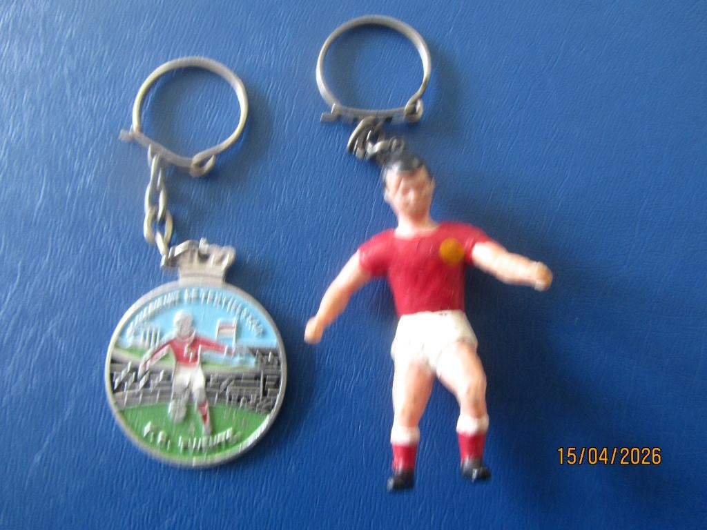 Sleutelhangers Fc. Twente Jaren 60s, Ophalen of Verzenden, Gebruikt, Sport