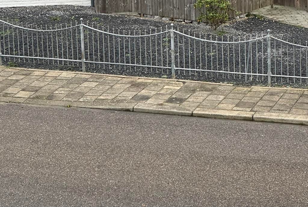 Hek werk tekoop eventueel met poort, Tuin en Terras, Ophalen, Zo goed als nieuw, IJzer, Met poort