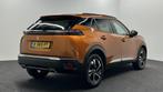 Peugeot 2008 1.2 PureTech Allure Pack ECC CRUISE LM NAVI CAR, Voorwielaandrijving, Gebruikt, Met garantie (alle), Leder en Stof