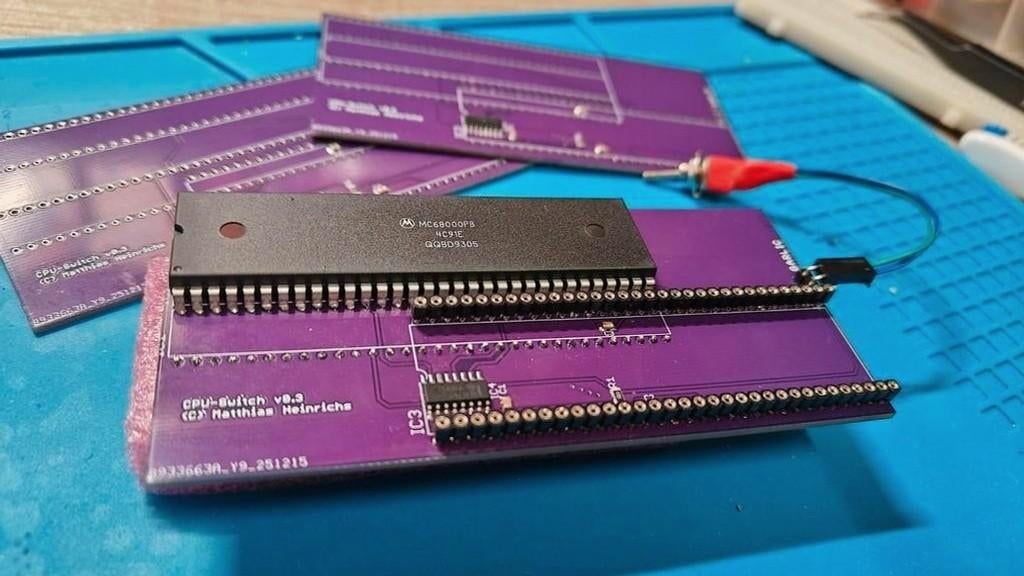 Garlic CPU Omschakelaar voor Amiga 500 - Zeldzaam, Verzenden