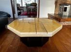 Unieke achthoekige salontafel van travertin, Antiek en Kunst, Ophalen