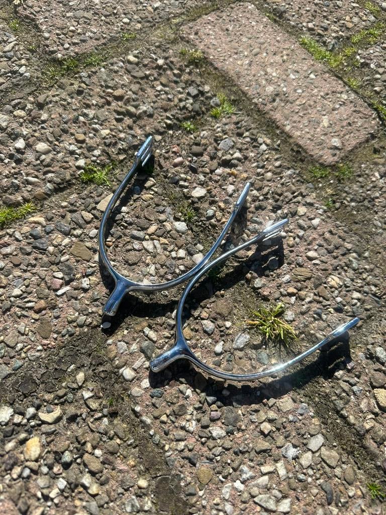 Sporen, Dieren en Toebehoren, Ophalen of Verzenden, Zo goed als nieuw, Overige soorten