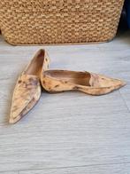 Vintage retro suède schoenen, Ophalen of Verzenden, Zo goed als nieuw, Beige