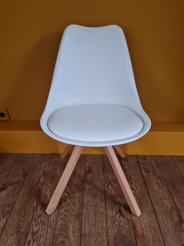 Kuipstoel, Huis en Inrichting, Stoelen, Ophalen, Wit, Eén