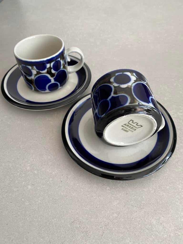 2 stuks Arabia Saara kop en schotels., Huis en Inrichting, Keuken | Servies, Ophalen of Verzenden, Zo goed als nieuw, Overige stijlen
