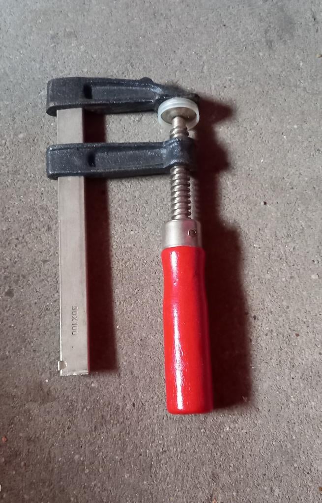 Gebruikte lijmklem 50x100, Ophalen of Verzenden, Gebruikt