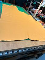 Beige kleur halve huid 1,5-1,7 mm dikte soepel A-161, Hobby en Vrije tijd, Stoffen en Lappen, Beige, Leer of Kunstleer, Ophalen of Verzenden