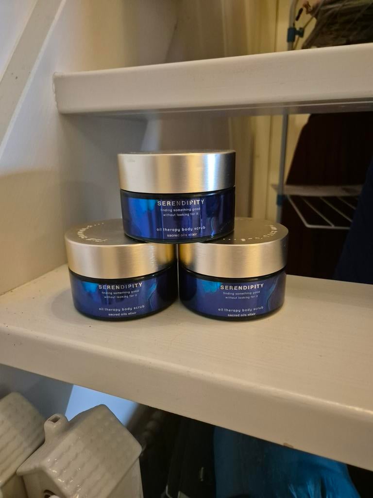 Rituals bodyscrub serendipety nieuw 3 stuks, Ophalen of Verzenden, Nieuw, Gehele gezicht, Verzorging
