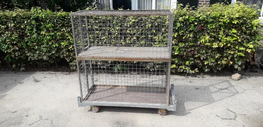 Dubbele kooi verrijdbaar  / hokken op wielen, Dieren en Toebehoren, Ophalen, Gebruikt