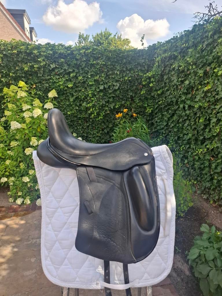 Full dressuur wit dekje van BR met opdruk, Ophalen of Verzenden, Gebruikt