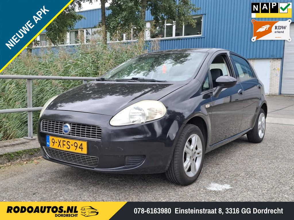 Fiat Grande Punto 1.4 Racing 5-Deurs Boekjes Nieuwe APK ✅, Auto's, 4 cilinders, 400 kg, Grande Punto, Zwart
