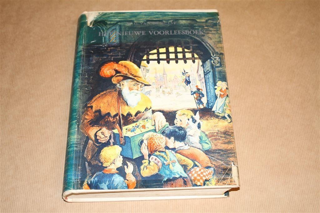 Het nieuwe voorleesboek. W.G. van de Hulst., Boeken, Ophalen of Verzenden, Gelezen