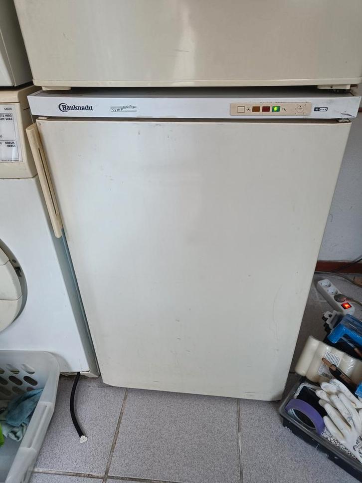 Bauknecht tafelmodel vriezer - GRATIS, Witgoed en Apparatuur, Vriezers en Diepvrieskisten, Gebruikt, Vrijstaand, Vrieskast, Minder dan 85 cm