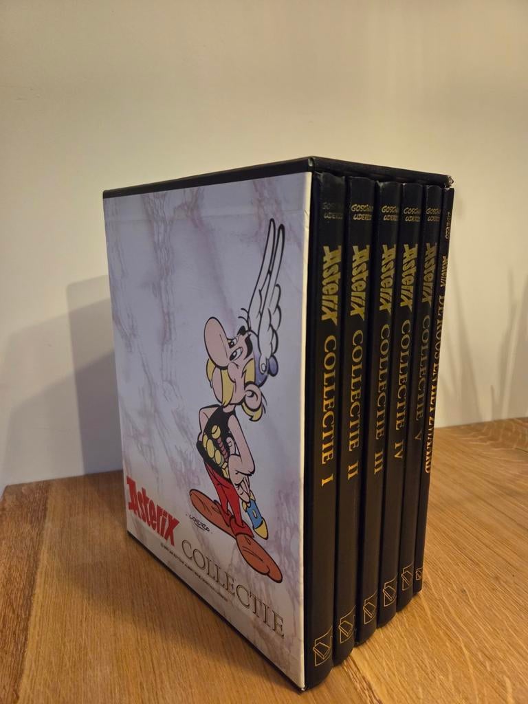 Asterix collectie verzamelbox, Boeken, Complete serie of reeks, Ophalen of Verzenden, Zo goed als nieuw, Europa