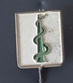 Speldje met esculaap symbool, Verzenden