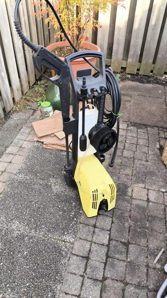 Hogedrukreiniger met diverse opzetstukken en zeepreservoir, Gebruikt, Met autostop en -start, Ophalen of Verzenden, Top Kraft