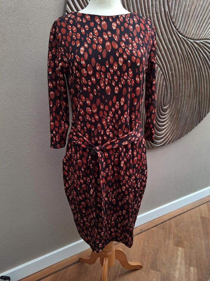 Nieuw met prijskaartje! Jurk Musthaves,  L/XL, Kleding | Dames, Jurken, Nieuw, Maat 42/44 (L), Knielengte, Ophalen of Verzenden