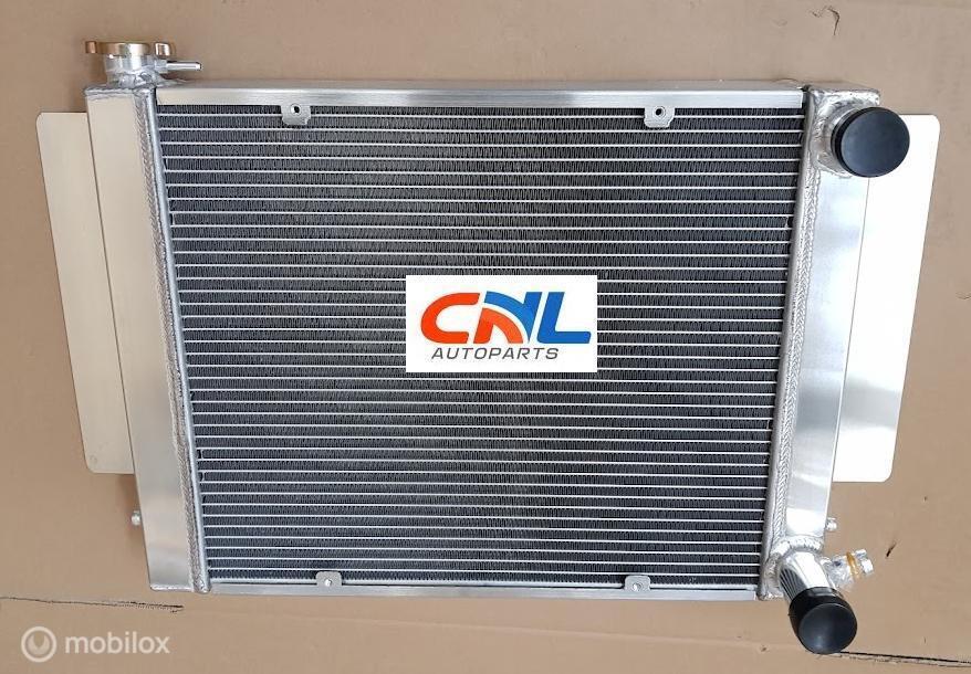 Radiateur Mazda RX2 RX3 RX4 RX5 RX7 with heater pipe 3 Core, Auto-onderdelen, Nieuw, Ophalen of Verzenden